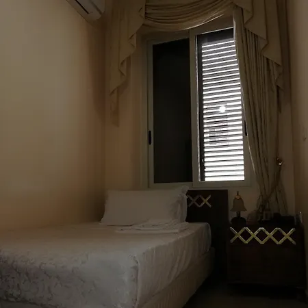 Dormite A Reggio Ρέτζιο ντι Καλάμπρια